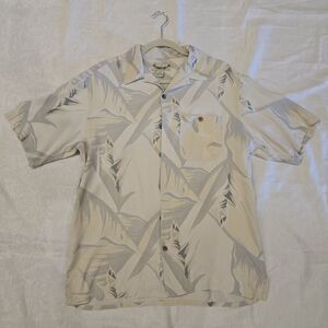 Stylish Men's Casual Silk Hawaiian Palm Shirt